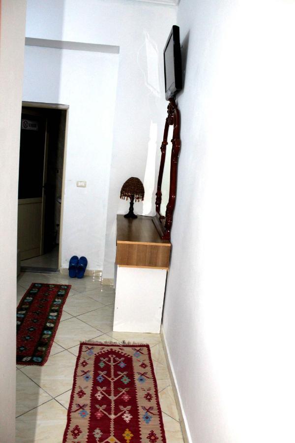 Hotel Vlora City ภายนอก รูปภาพ